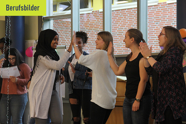 Interview Headerbild zum Berufsbild Teach-First-Fellow