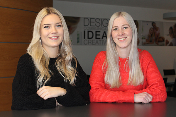 Janine Popp und Elina Braunmiller, Azubis bei Beurer GmbH Janine Popp und Elina Braunmiller, Azubis bei Beurer GmbH