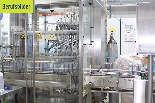 Interview Headerbild zum Berufsbild Chemiekant Interview Headerbild zum Berufsbild Chemiekant