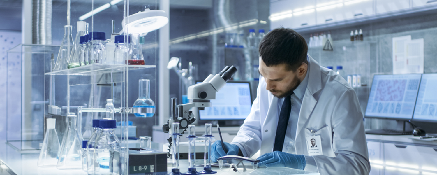 Interview über den Beruf eines Chemielaboranten bei Reinz Interview über den Beruf eines Chemielaboranten bei Reinz