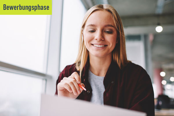 Interview Headerbild zum Thema Bewerbungschancen erhöhen