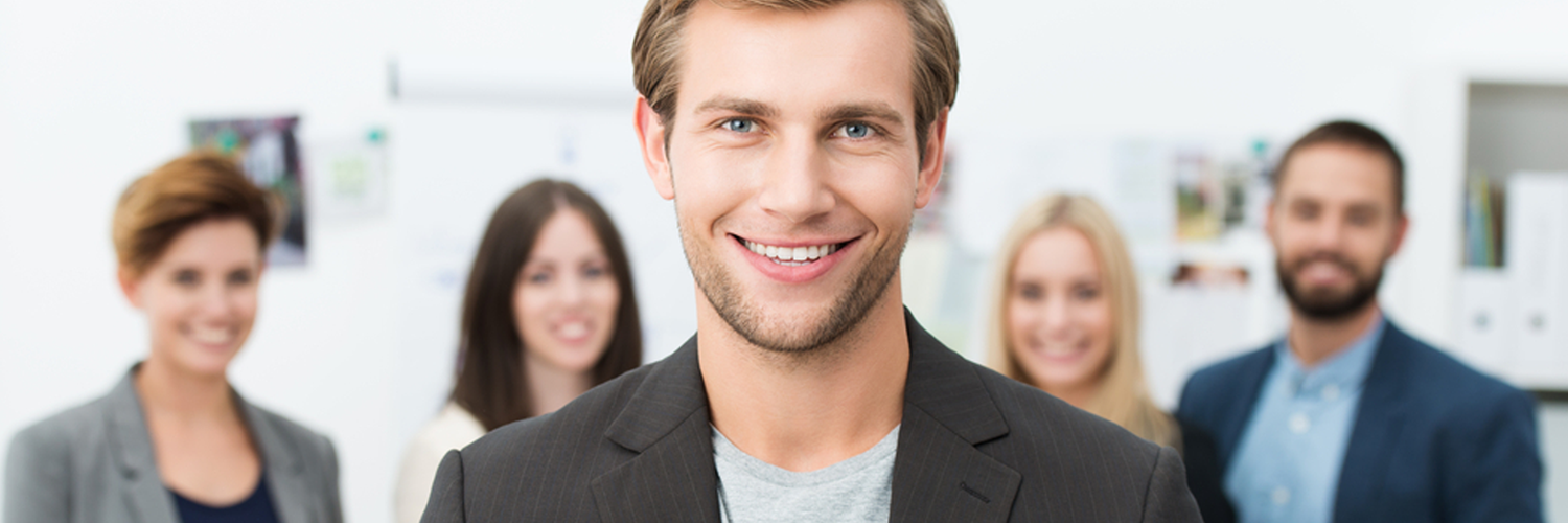 Headerbild zum Blogthema Bewerbungsunterlagen Checkliste Headerbild zum Blogthema Bewerbungsunterlagen Checkliste