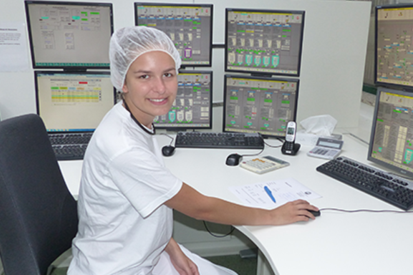 Marina Sappler Auszubildende bei Zott Marina Sappler Auszubildende bei Zott