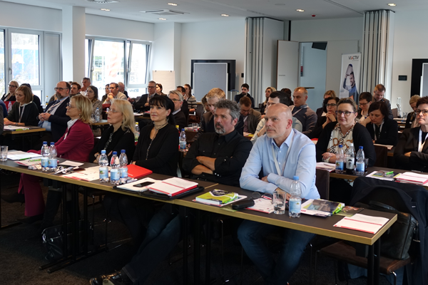 HR-Kompetenzforum Ulm 2020 HR-Kompetenzforum Ulm 2020