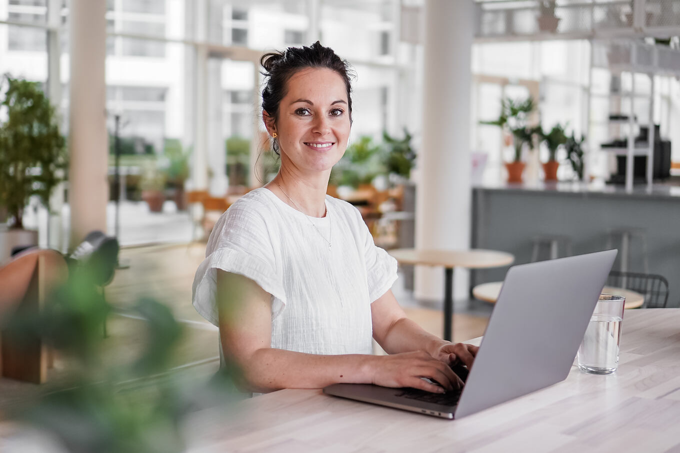 Happy,Smiling,Remote,Working,Woman,Talking,To,Laptop,Or,Notebook