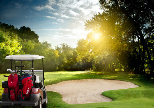 shutterstock_109624058-golfcart